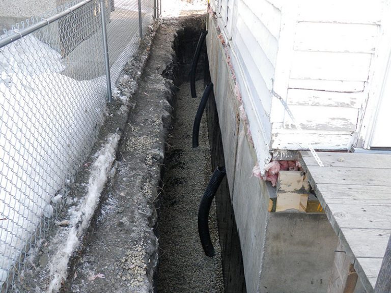 6. Foundation membrane and weeping tile installation Abarent 6. Foundation membrane and weeping tile installation Abarent